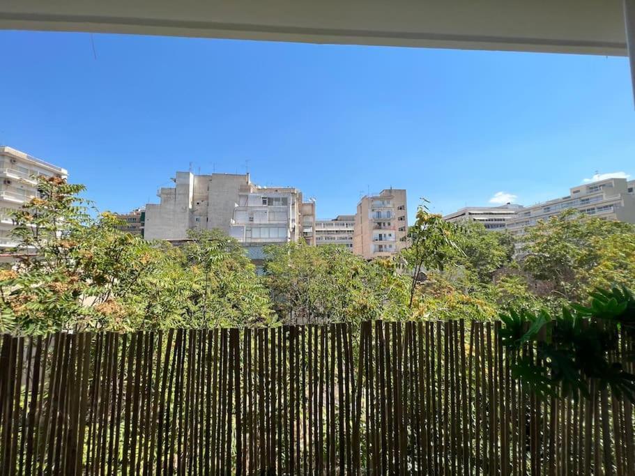 Chic Apt Near Acropolis - Avdi Square アテネ エクステリア 写真